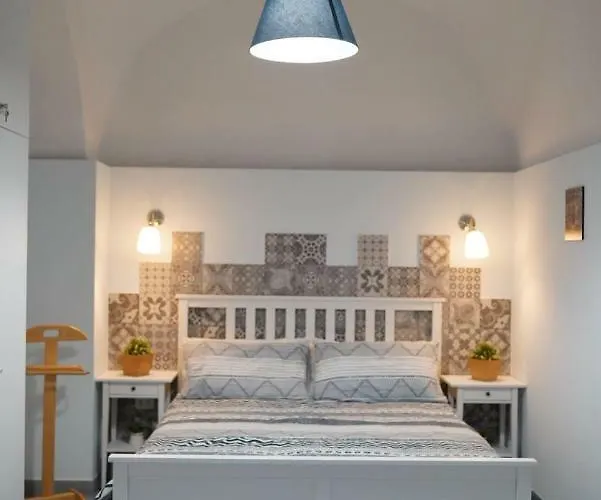 Vittoria Home